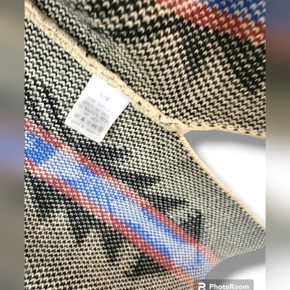 🌿GeeGee Women's Small/Medium Longsleeve Acrylic Aztec Tan Split Hem Cardigan - Picture 6 of 14